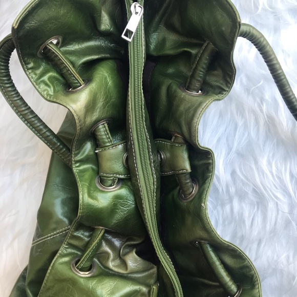 Green faux leather purse - Picture 5 of 7